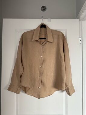Oversized 100% Linen Button-Down Shirt in Light Tan